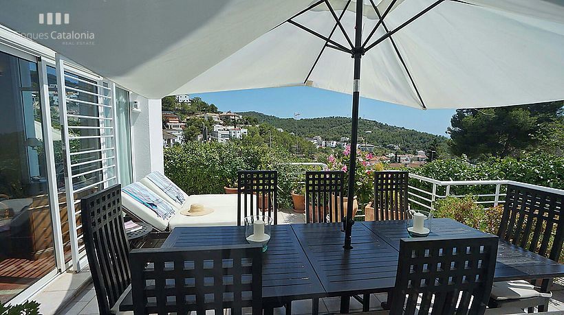 Luxury &amp; designed villa  in Sitges (Llevantina-Montgavina-Quintmar)