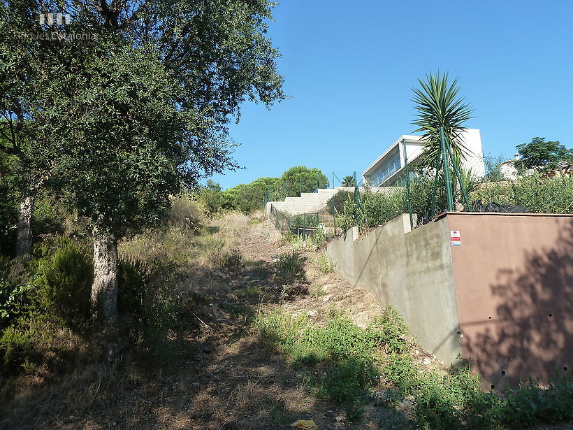 GRAN TERRENO A LA VENTA EN MAS PERE, CALONGE