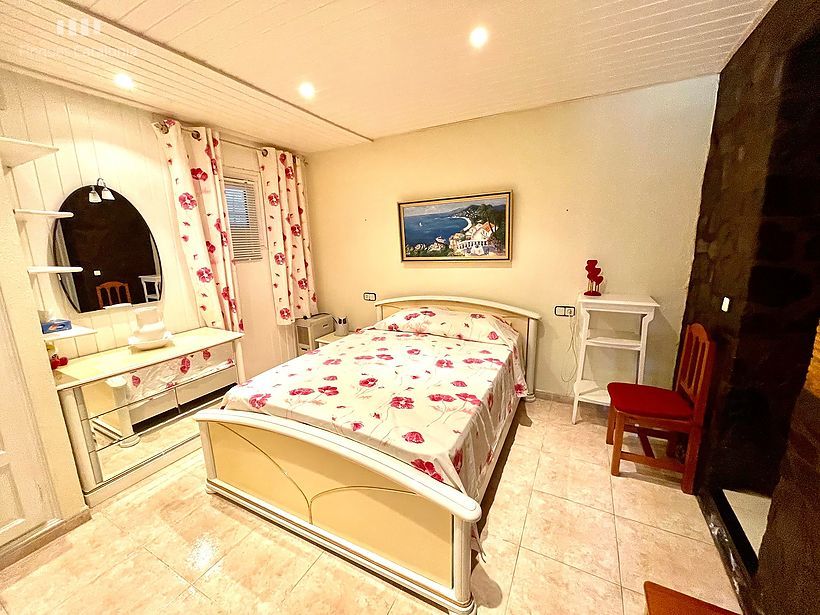 House of 397 m2 built with 6 bedrooms in Vizcondado de Cabañas Calonge.