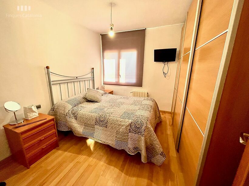 Piso de 4 habitaciones con vistas al mar a 50 m del paseo en Sant Antoni limite con Palamós