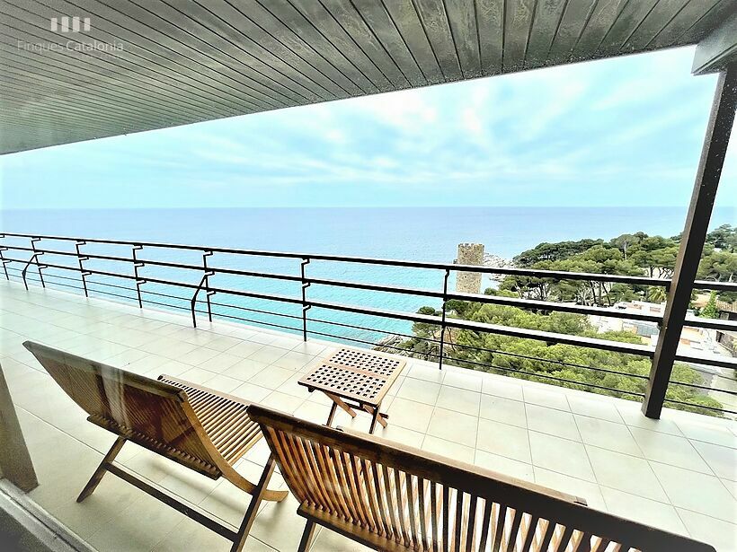 Appartement spectaculaire à Edén Mar avec une terrasse de 60 m2 avec vue sur la mer