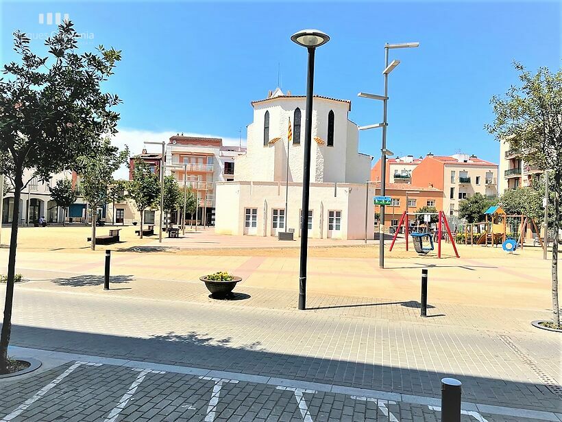 Commercial premises on the 2nd line of Sant Antoni de Calonge