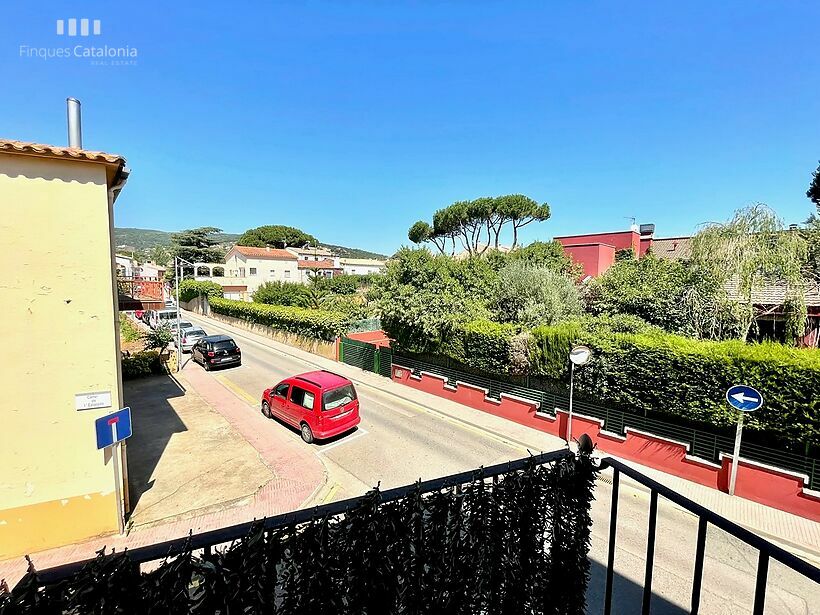 Appartement avec 2 chambres, balcon, parking et débarras à Calonge