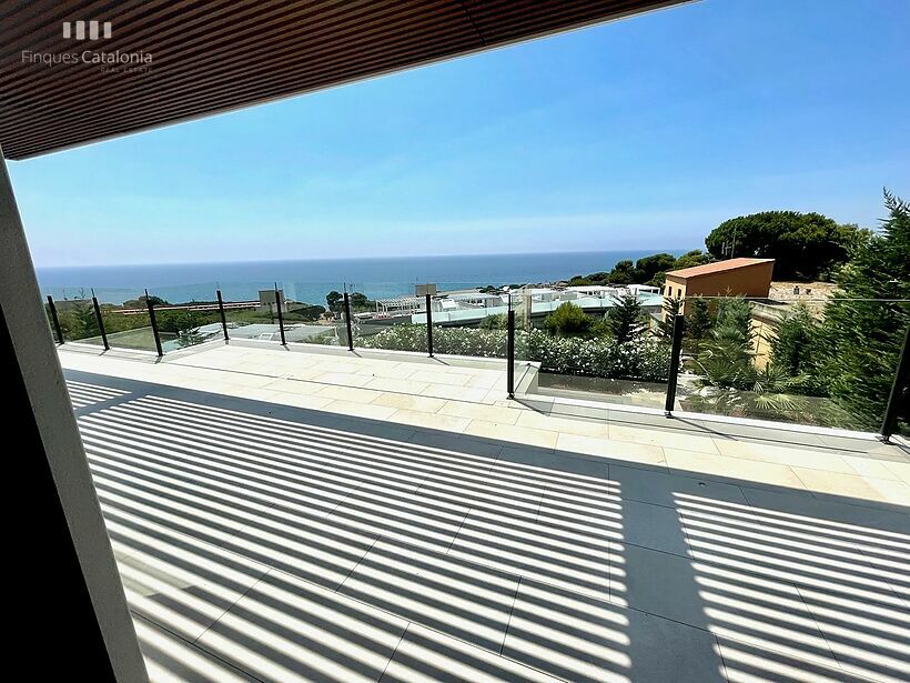 Nouvelle maison de luxe avec vue sur la mer entre Platja d'Aro et Sant Antoni de Calonge.