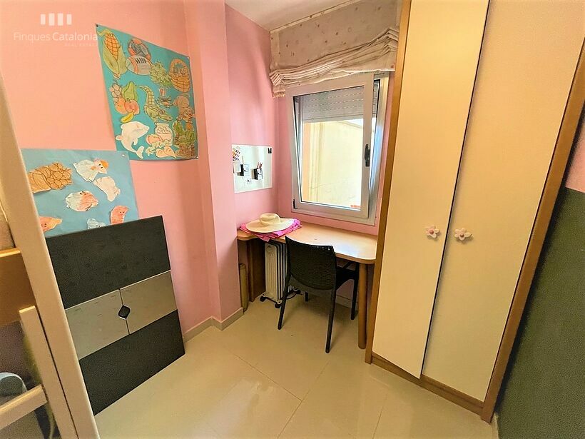 Appartement en 2ème ligne avec 3 chambres et une terrasse de 27 m2 à Sant Antoni de Calonge