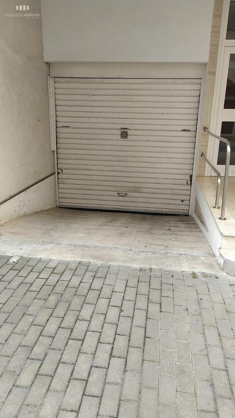 Piso de 2 habitaciones y parking