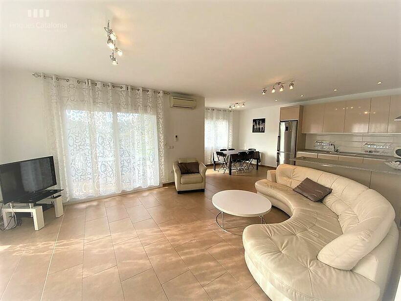 House in Torre Valentina 100 meters from the beach with two independent houses.