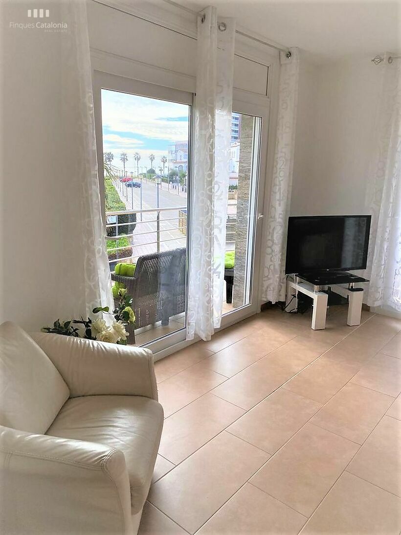 House in Torre Valentina 100 meters from the beach with two independent houses.