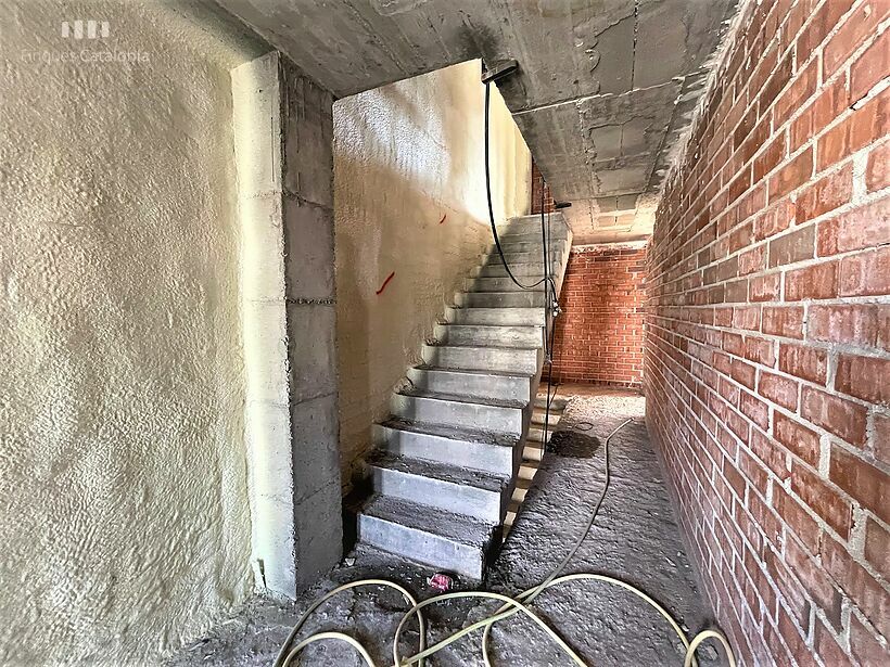 Piso obra nueva con parking y trastero a 100 metros de la playa en Sant Antoni de Calonge.