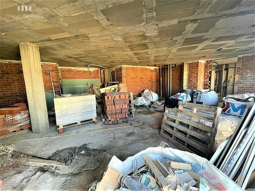 Piso obra nueva con parking y trastero a 100 metros de la playa en Sant Antoni de Calonge.