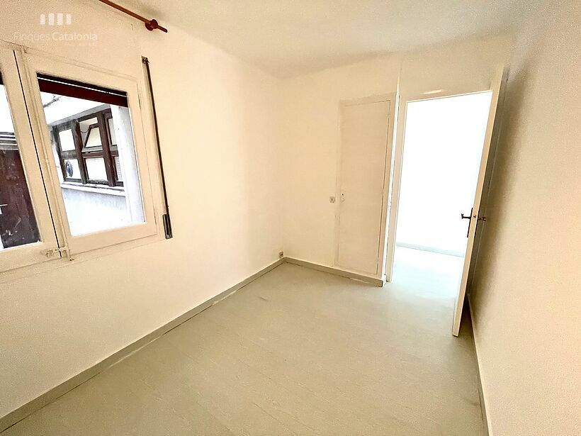 Planta baja con 3 habitaciones y dos baños  en 2ª línea de Sant Antoni de Calonge