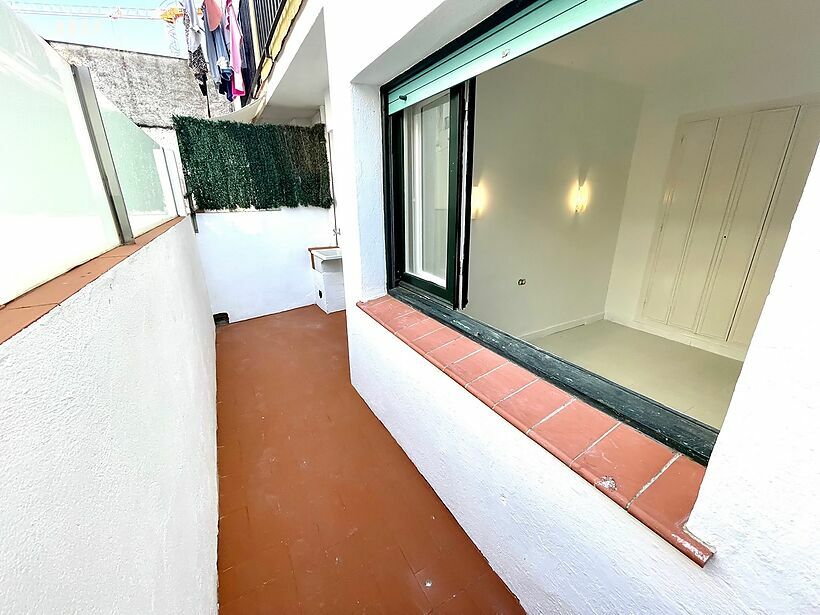 Ground floor with 3 bedrooms and two bathrooms on the 2nd line of Sant Antoni de Calonge