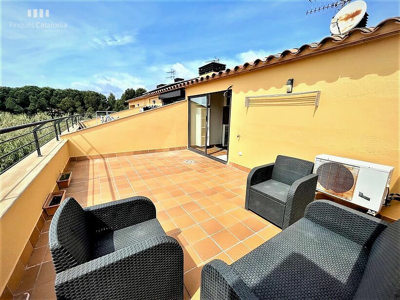Maison avec 4 chambres, piscine et garage à Palamós, zone MAS PARERAS