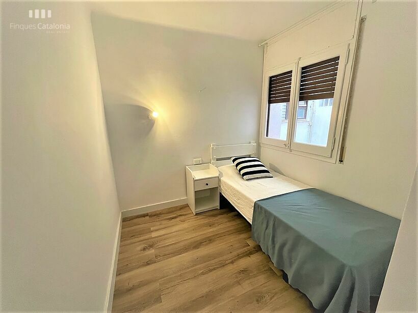 Piso reformado con 3 habitaciones y terraza grande en 2ª línea de Sant Antoni de Calonge