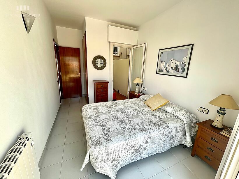 Sunny apartment with large terrace in Sant Antoni de Calonge