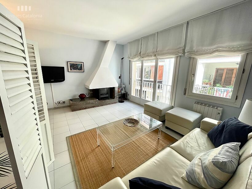 Sunny apartment with large terrace in Sant Antoni de Calonge
