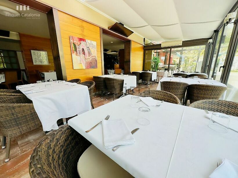Magnífic traspàs d’hotel-restaurant familiar amb 17 habitacions en el cor de la Costa Brava!