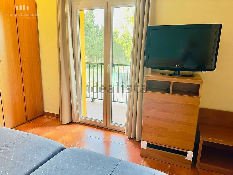 Magnificent transfer of a family hotel-restaurant with 17 rooms in the heart of the Costa Brava!