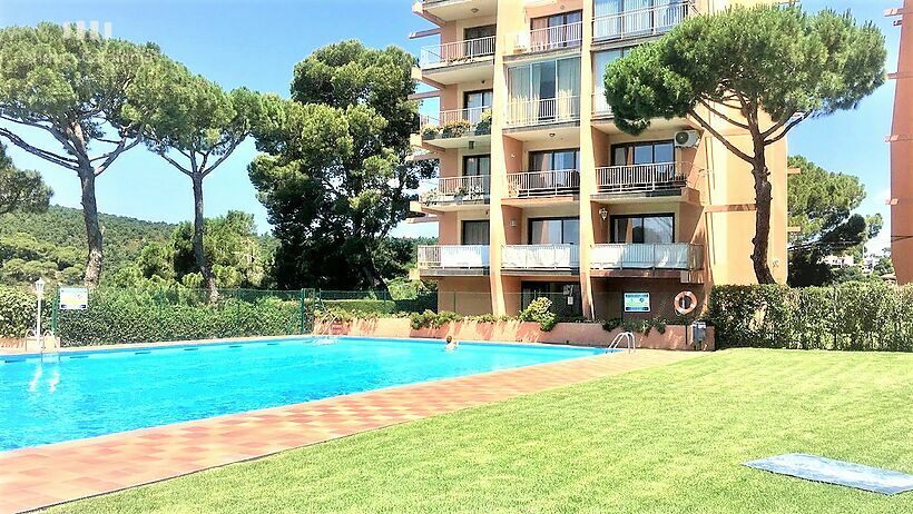 Studio avec piscine et vue sur la mer à Politur Platja de Aro