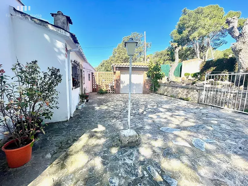 Detached house with a 752 m2 plot 500 meters from the beach in Sant Antoni de Calonge