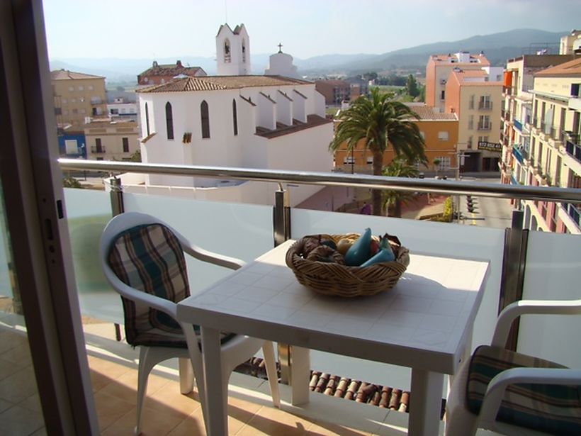 Belle vue mer et montagne appartement, 1 chambre + canapé-lit. Sant Antoni de Calonge