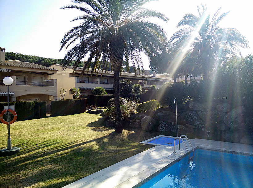 Casa adossada espectacular, 150 M en una urbanicación única a Platja d