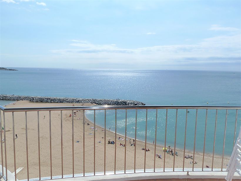 Wonderful penthouse in Sant Antoni de  Calonge with sea view