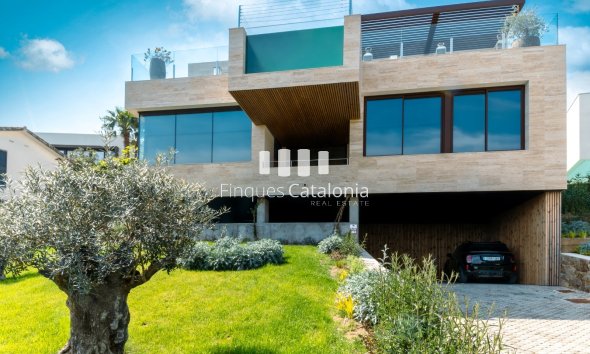 Casa - Obra nueva - S'Agaró -
                Bateries